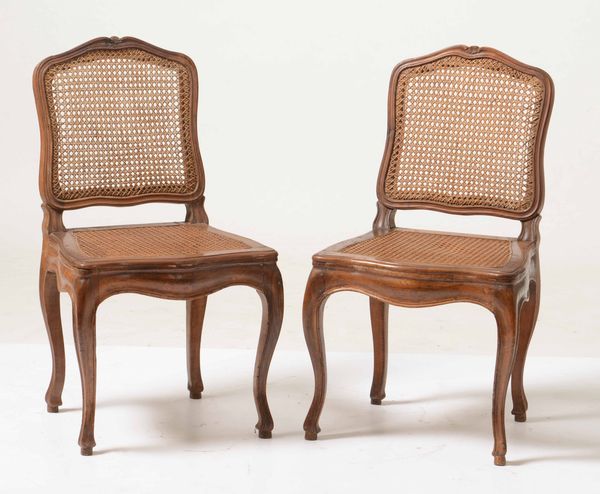 Due sedie in stile Luigi XV  - Asta Da una collezione genovese | Cambi Time - Associazione Nazionale - Case d'Asta italiane