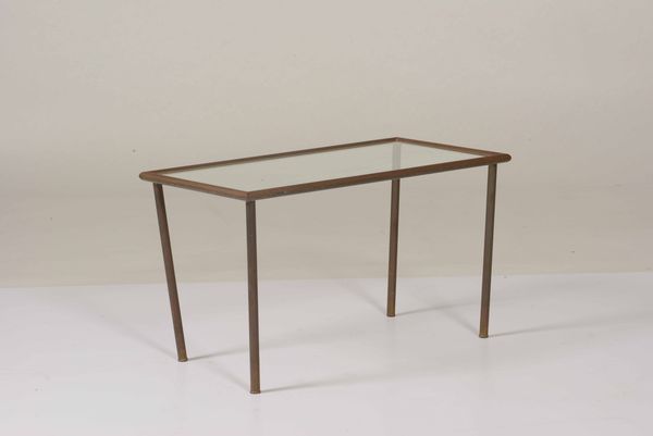 Tavolino in metallo con piano in vetro  - Asta Da una collezione genovese | Cambi Time - Associazione Nazionale - Case d'Asta italiane