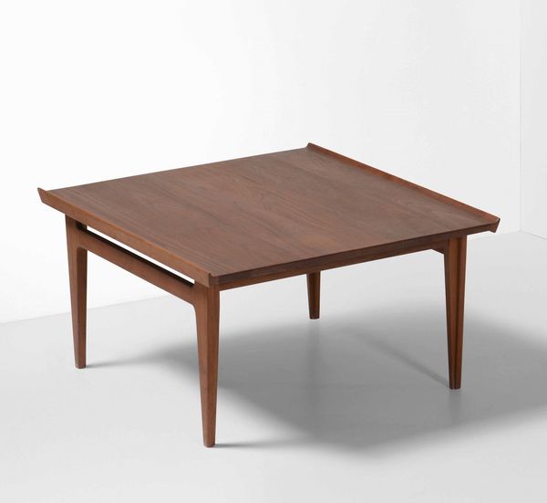 Tavolo basso con piano e struttura in legno.  - Asta Design Lab - Associazione Nazionale - Case d'Asta italiane