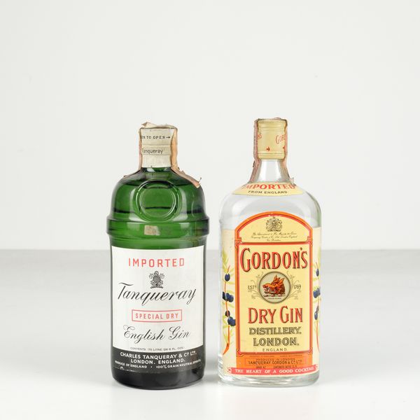 Tanqueray, English Dry Gin Gordon's, Dry Gin  - Asta Heritage. Vini e Distillati da Collezione - Associazione Nazionale - Case d'Asta italiane