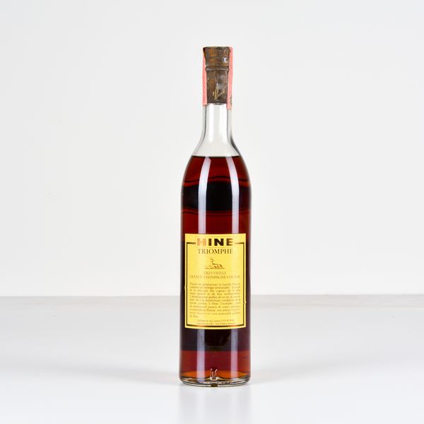 Hine, Grande Champagne Cognac Tres Vieille Triomphe  - Asta Heritage. Vini e Distillati da Collezione - Associazione Nazionale - Case d'Asta italiane