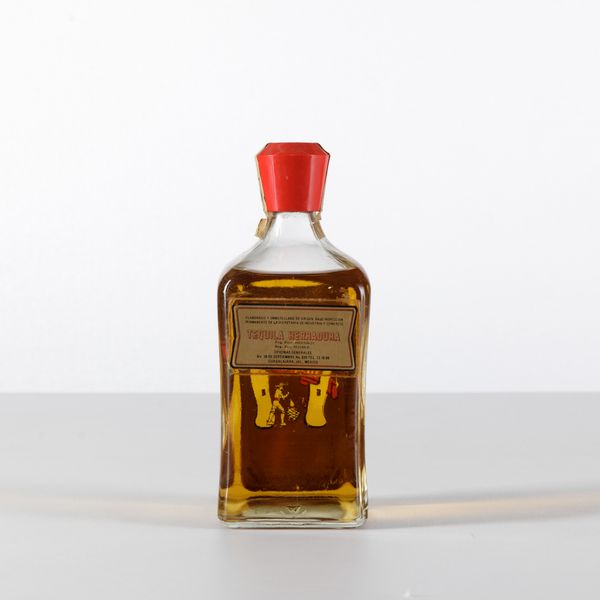 Herradura, Tequila Anejo  - Asta Heritage. Vini e Distillati da Collezione - Associazione Nazionale - Case d'Asta italiane