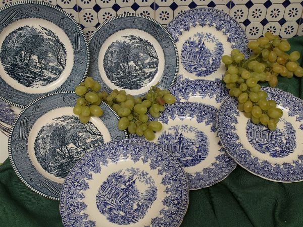 Serie di dodici piatti in terraglia, Laveno  - Asta Stile toscano: curiosit da una residenza di campagna - Associazione Nazionale - Case d'Asta italiane