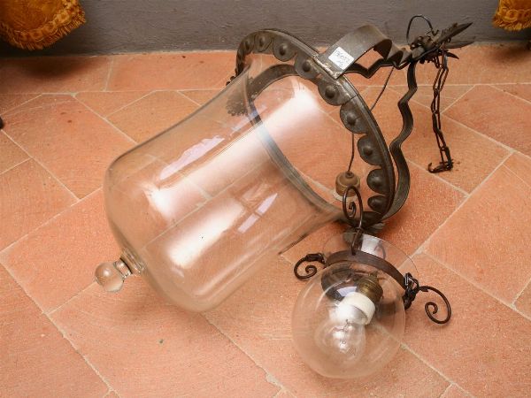 Due lanterne pensili  - Asta Stile toscano: curiosit da una residenza di campagna - Associazione Nazionale - Case d'Asta italiane