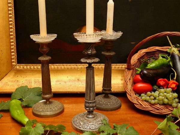 Tre candelieri in metallo  - Asta Stile toscano: curiosit da una residenza di campagna - Associazione Nazionale - Case d'Asta italiane