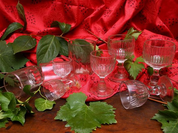 Lotto di bicchieri da collezione in vetro soffiato  - Asta Stile toscano: curiosit da una residenza di campagna - Associazione Nazionale - Case d'Asta italiane