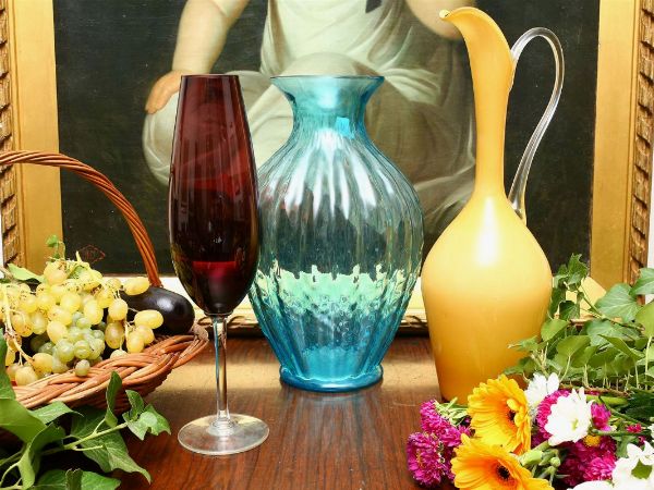 Tre vasi in vetro  - Asta Stile toscano: curiosit da una residenza di campagna - Associazione Nazionale - Case d'Asta italiane