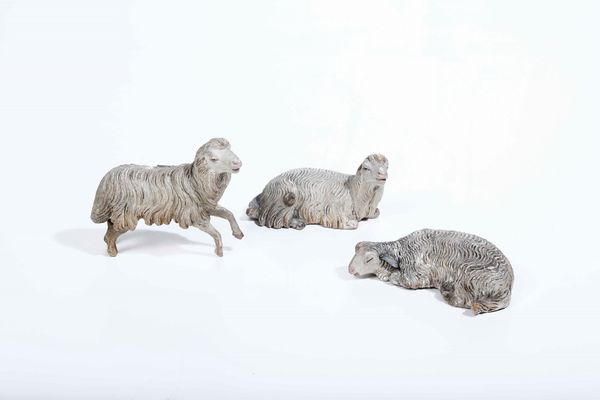 Tre statuine da presepe raffiguranti pecore. Napoli XIX secolo  - Asta Presepe | Cambi Time - Associazione Nazionale - Case d'Asta italiane