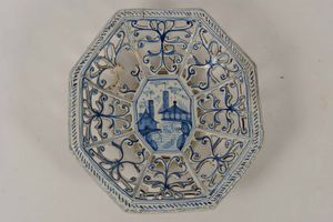 Piatto ovale. Romagna, Faenza, seconda met del XVIII secolo  - Asta Ceramiche | Cambi Time - Associazione Nazionale - Case d'Asta italiane