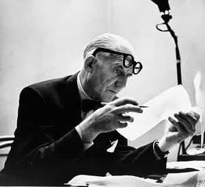Robert Doisneau : Bonjour Monsieur Le Corbusier  - Asta Fotografia - Associazione Nazionale - Case d'Asta italiane