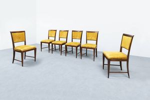 PAOLO BUFFA - Sei sedie in legno di noce massello  sedute e schienali imbottiti rivestiti in velluto. Anni '50 cm 90x45 5x41  [..]