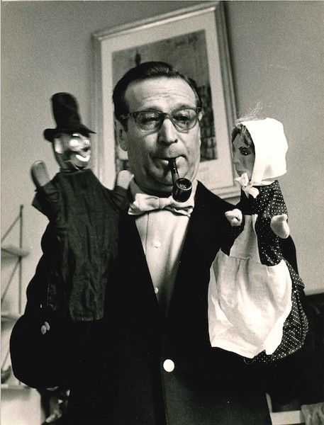 Yves Debraine : Georges Simenon : “I miei personaggi sono veri”  - Asta W l'Italia! I protagonisti degli anni ruggenti | Cambi Time - Associazione Nazionale - Case d'Asta italiane