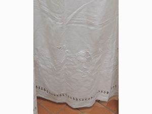 Tenda in lino bianco  - Asta Arredi e Dipinti Antichi da una villa a Fiesole - Associazione Nazionale - Case d'Asta italiane