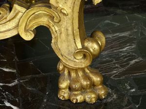 Importante console in legno intagliato e dorato  - Asta Arredi e Dipinti Antichi da una villa a Fiesole - Associazione Nazionale - Case d'Asta italiane