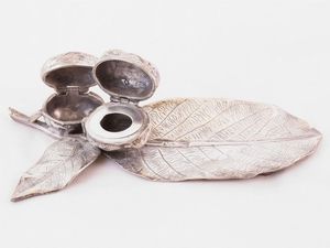 Calamaio in metallo argentato  - Asta Arredi e Dipinti Antichi da una villa a Fiesole - Associazione Nazionale - Case d'Asta italiane