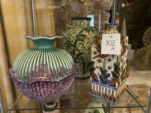 Lotto di oggetti in ceramica  - Asta La Collezione di Muccia Breda - Villa Don a Borbiago di Mira (Venezia) - Associazione Nazionale - Case d'Asta italiane