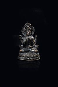 BUDDHA - Buddha in bronzo brunito seduto nella posizione del loto  Cina  XX secolo. h cm 18 5x12