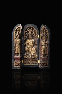 PREGHIERA DA VIAGGIO - Preghiera da viaggio in legno dorato  Cina  XIX secolo. h cm 22x8 5