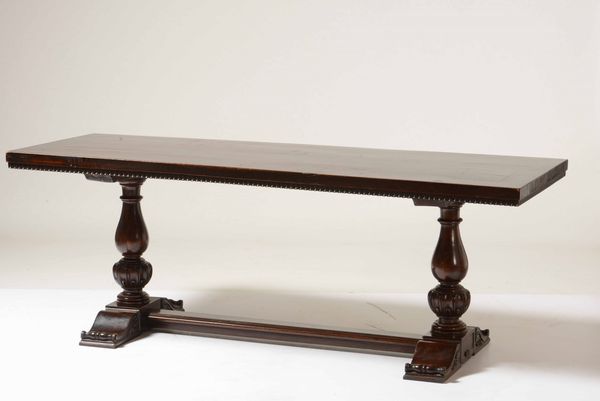 Grande tavolo in legno intagliato  - Asta Una Propriet Lombarda | Cambi Time - Associazione Nazionale - Case d'Asta italiane