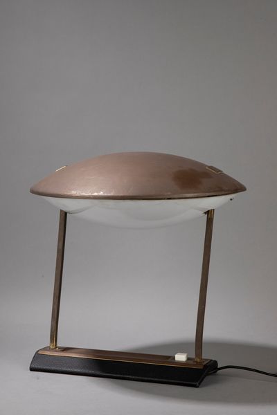 ,Stilnovo : Lampada da tavolo modello 8050  - Asta Design e Arti Decorative - Associazione Nazionale - Case d'Asta italiane