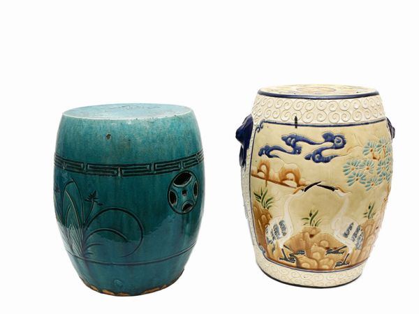 Due sgabelli a tamburo in ceramica  - Asta Curiosit siciliane e strumenti musicali da Casa D'Agata - Associazione Nazionale - Case d'Asta italiane