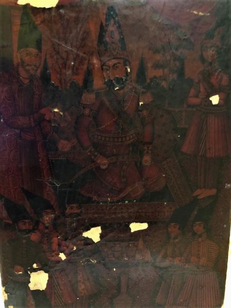 Contenitore specchio Qajar con tre dipinti, Persia secolo XIX  - Asta Arte Orientale - Associazione Nazionale - Case d'Asta italiane