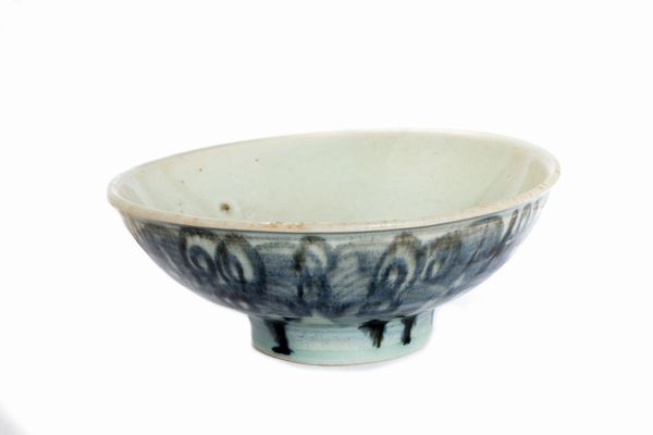 Ciotola in porcellana bianca e blu, Cina periodo Ming - Qing  - Asta Arte Orientale - Associazione Nazionale - Case d'Asta italiane