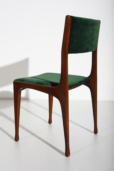 DE CARLI CARLO (1910 - 1999) : Quattro sedie 693 per Cassina, velluto Gucci  - Asta Asta 351 | Design - Associazione Nazionale - Case d'Asta italiane