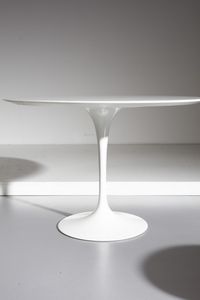 SAARINEN EERO (1910 - 1961) : Tavolo con tavolino per Knoll  - Asta Asta 351 | Design - Associazione Nazionale - Case d'Asta italiane
