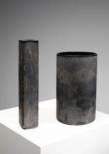 BARBINI ALFREDO (1912 - 2007) - Coppia di vasi con tecnica scavo