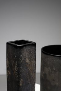 BARBINI ALFREDO (1912 - 2007) : Coppia di vasi con tecnica scavo  - Asta Asta 351 | Design - Associazione Nazionale - Case d'Asta italiane