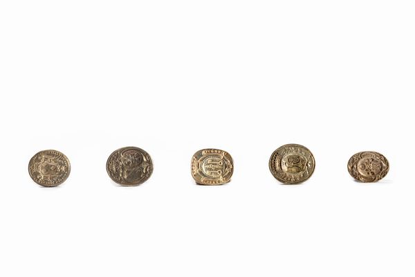 Lotto composto da quattordici sigilli in metalli diversi, con stemmi nobiliari, secoli XVIII - XIX  - Asta Incanti d'Arte - Associazione Nazionale - Case d'Asta italiane