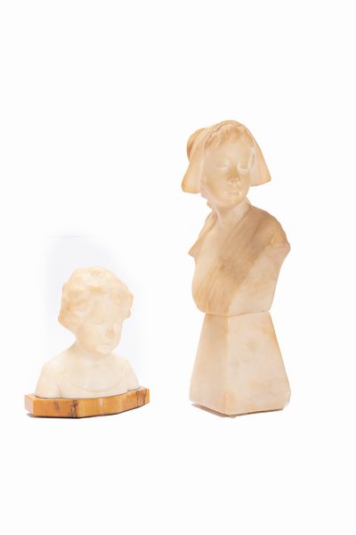 Due sculture in alabastro raffiguranti busto di bambino e busto di giovinetta, inizi secolo XX  - Asta Incanti d'Arte - Associazione Nazionale - Case d'Asta italiane