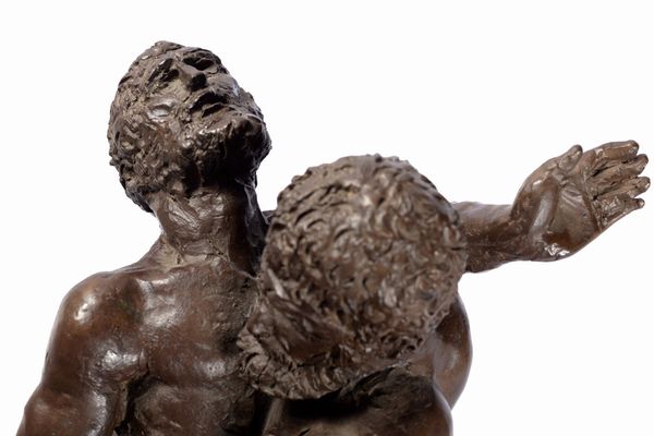 Scultura in bronzo raffigurante lottatori, secolo XX  - Asta Incanti d'Arte - Associazione Nazionale - Case d'Asta italiane