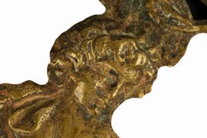 Placca in bronzo raffigurante putto che pesca, secolo XVI  - Asta Incanti d'Arte - Associazione Nazionale - Case d'Asta italiane