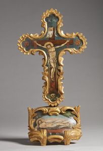 Icona russa del XIX secolo - Croce in legno dipinto raffigurante la crocifissione.