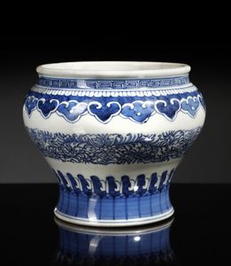 Arte Cinese - Vaso bianco e blu  Cina, dinastia Qing, XVIII secolo