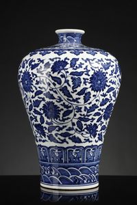 Arte Cinese - Vaso meiping bianco e blu Cina, dinastia Qing (1644-1912), XIX secolo