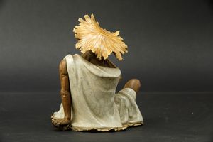 Figura di anziano fumatore in porcellana, Cina, Giappone, periodo Meiji (1868-1912)  - Asta Arte Orientale | Cambi Time - Associazione Nazionale - Case d'Asta italiane