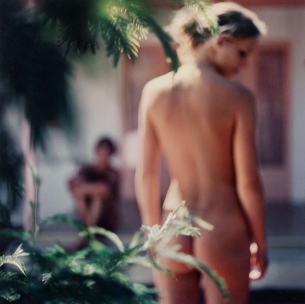 ,Mona Kuhn : Leaving in the Garden  - Asta Fotografia - Associazione Nazionale - Case d'Asta italiane