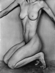 ,Edward Weston - Nude (Bertha, Glendale)