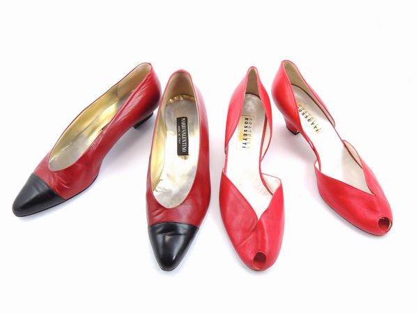 Due paia di scarpe in pelle rossa e nera  - Asta Fashion Vintage e Bijoux / Un guardaroba maschile - Associazione Nazionale - Case d'Asta italiane
