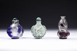 Arte Cinese - Gruppo di tre tabacchiere in vetro di Pechino Cina, XIX secolo