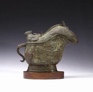 Arte Cinese - Vaso zoomorfo in bronzo Cina, XX secolo