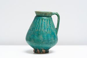 Arte Islamica - Brocca in ceramica invetriata Iran, XII-XIII secolo