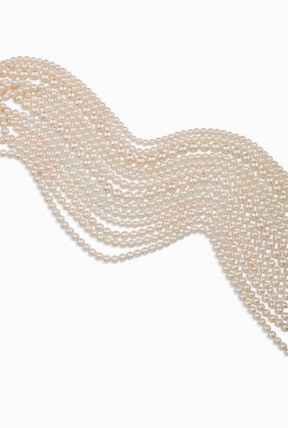 Lotto composto da 13 fili di perle  - Asta Vintage, Gioielli e Bijoux - Associazione Nazionale - Case d'Asta italiane