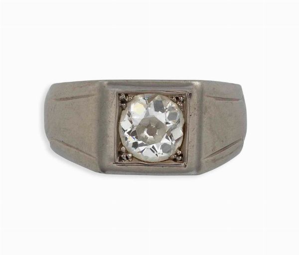 Anello con diamante di vecchio taglio di ct 0,95 circa  - Asta Vintage, Gioielli e Bijoux - Associazione Nazionale - Case d'Asta italiane