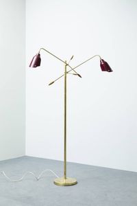 GILARDI E BARZAGHI - Lampada da terra in ottone  diffusori in metallo verniciato. Anni '50 cm 186x90