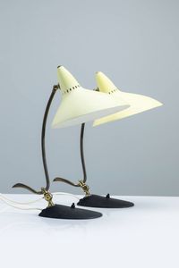 STILUX - Coppia di lampade da tavolo in metallo verniciato e ottone. Anni '50 cm 30x24