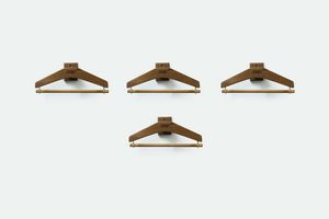 CARLO MOLLINO - Quattro appendiabiti in legno massello. Realizzati per la Casa del Sole a Cervinia 1947-1955 cm 14x35 5x15
